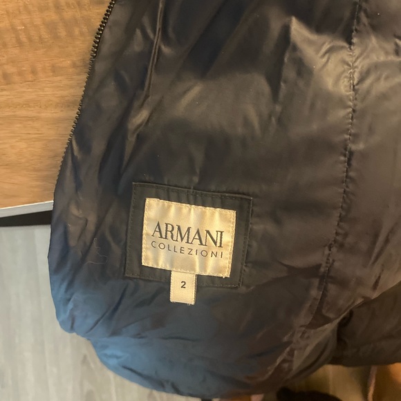 Beautiful Armani Collezioni winter jacket - Picture 4 of 4